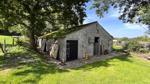 Outbuilding with Additional Land- click for photo gallery